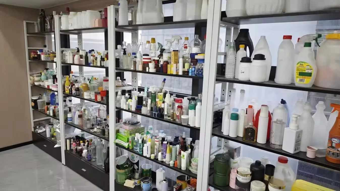 Zhenxiang — Sala de muestras de clientes